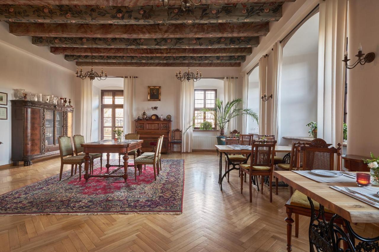 Boutique Pałac Warmątowice Sienkiewiczowskie *